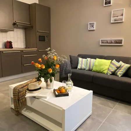 Cannes City Suites Apartman