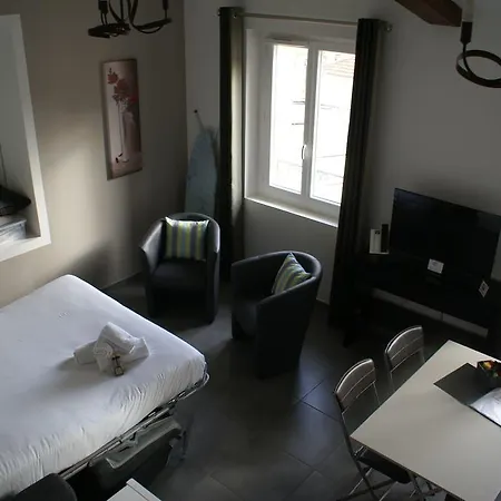 Cannes City Suites *