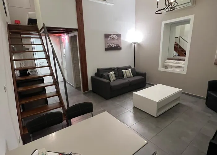 Cannes City Suites *