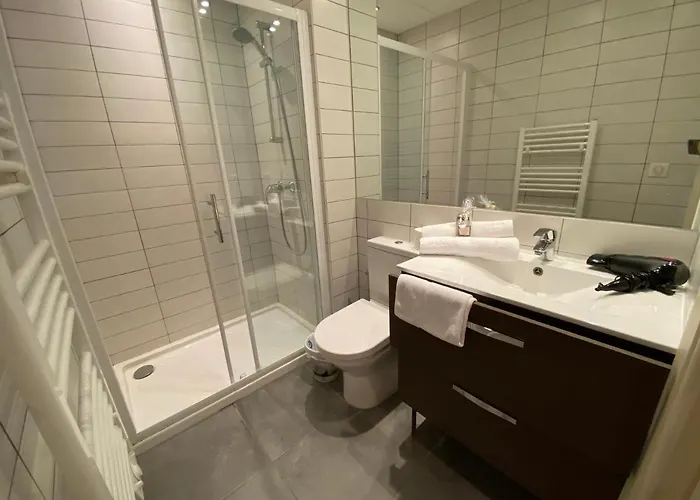 Cannes City Suites *